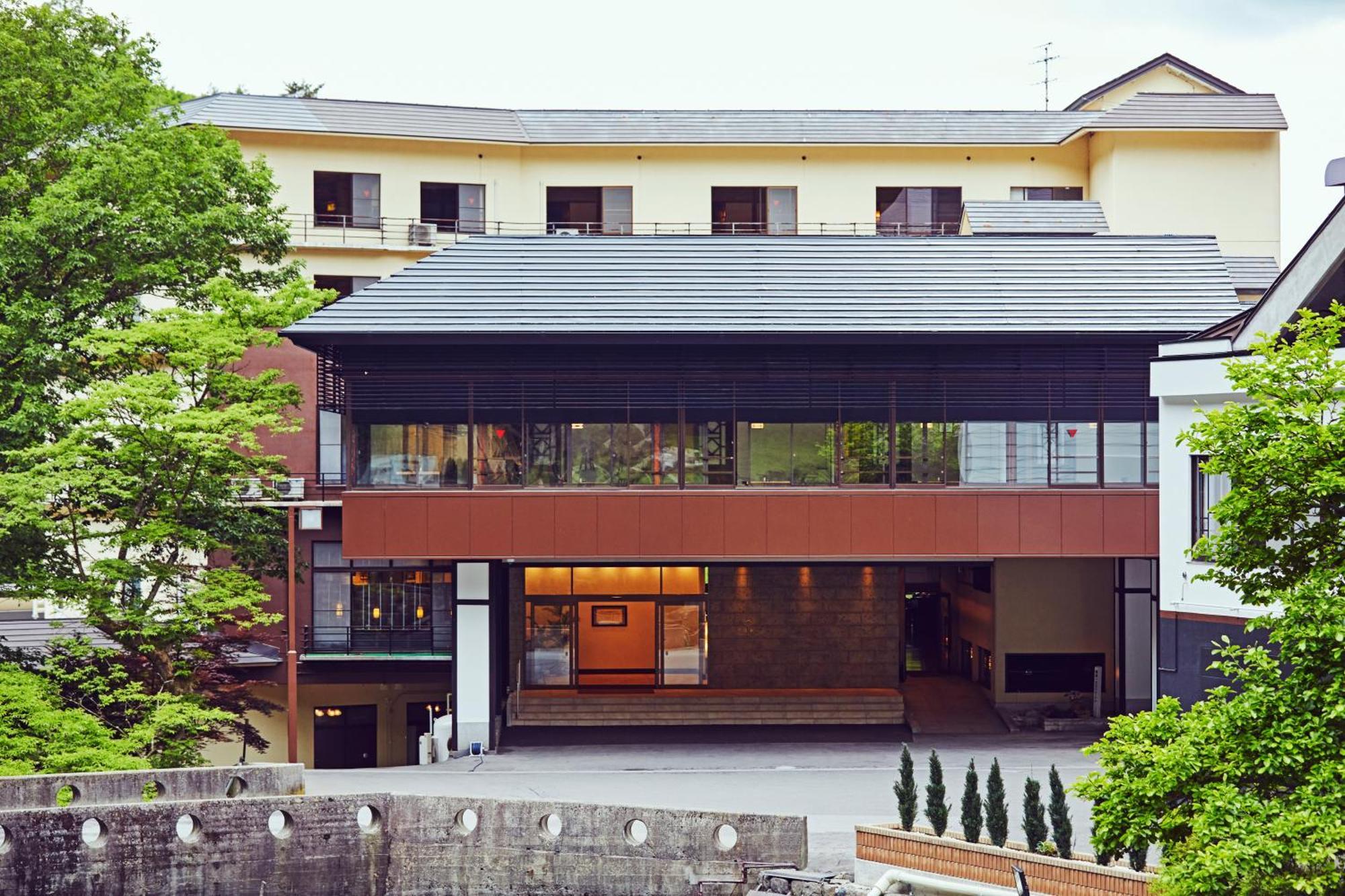 Отель Tateshina Shinyu Onsen Тино Экстерьер фото